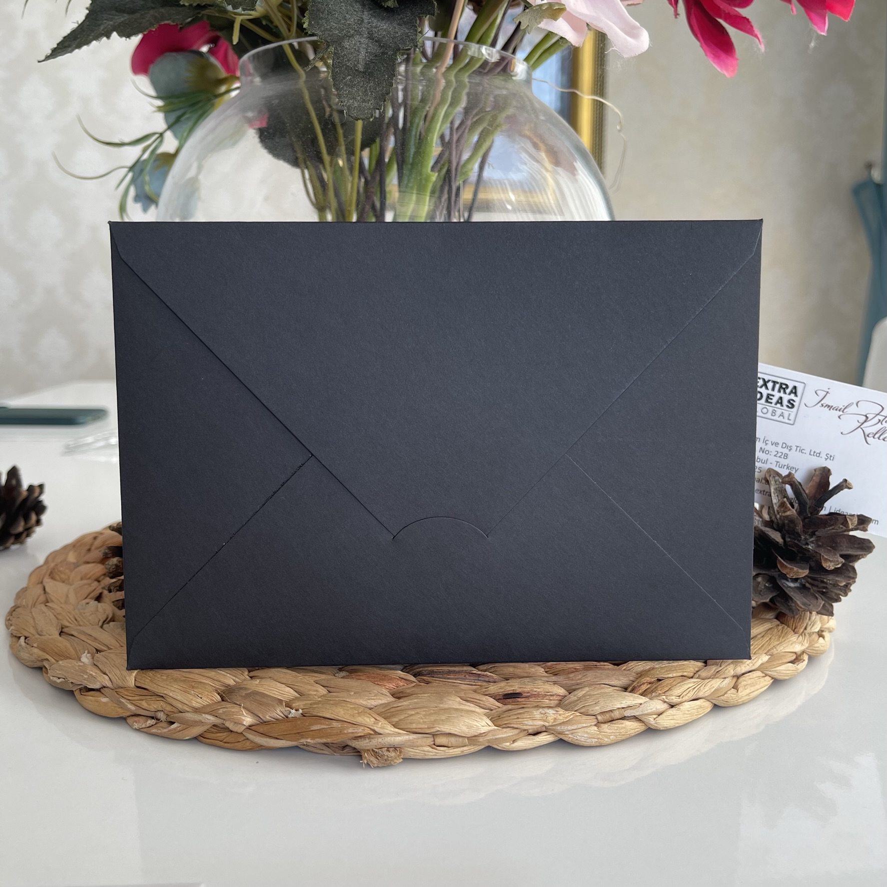 14 x 20 cm, carton de luxe, modèle d'enveloppe à rabat triangle - Enveloppe  de couleur