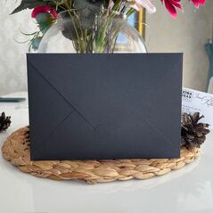 14x20 Cm, Luxury Cardboard, Horizontal Triangle Flap - Black Envelope