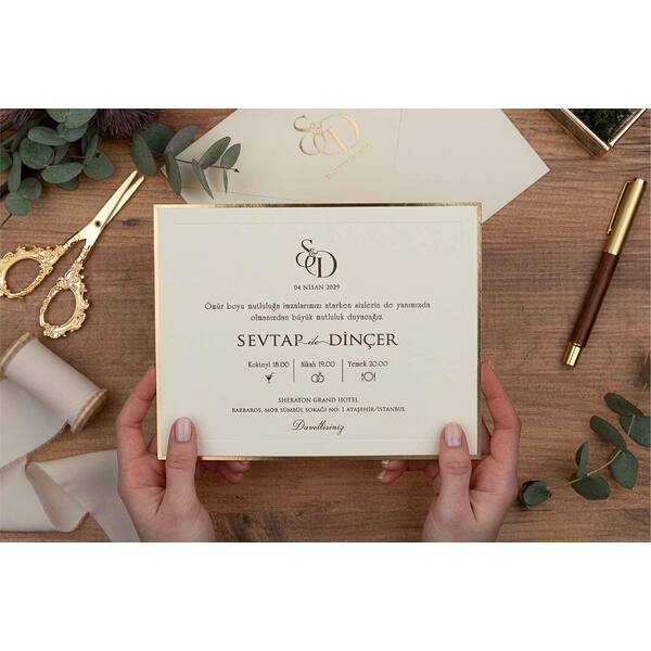 erdem wedding card 5116